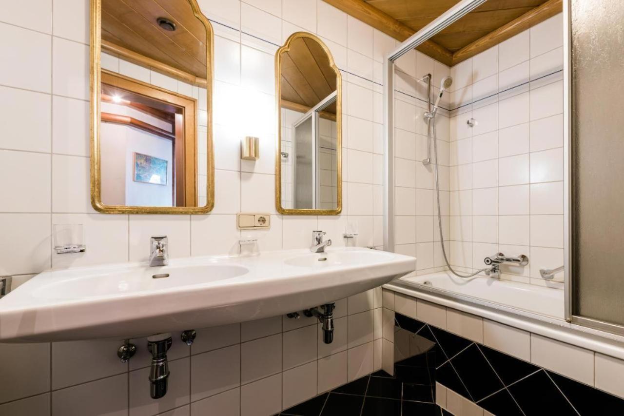 Apartment Christine Sankt Anton am Arlberg Phòng bức ảnh